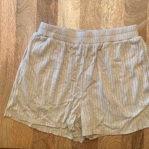 Taupe pajama  / sweatshorts